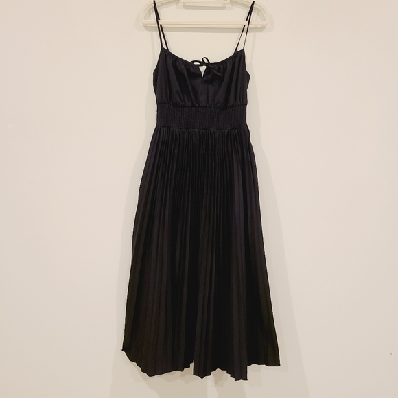 J.Crew Black Smocked Waist Pleated Skirt Midi Dress - Picture 2 of 9